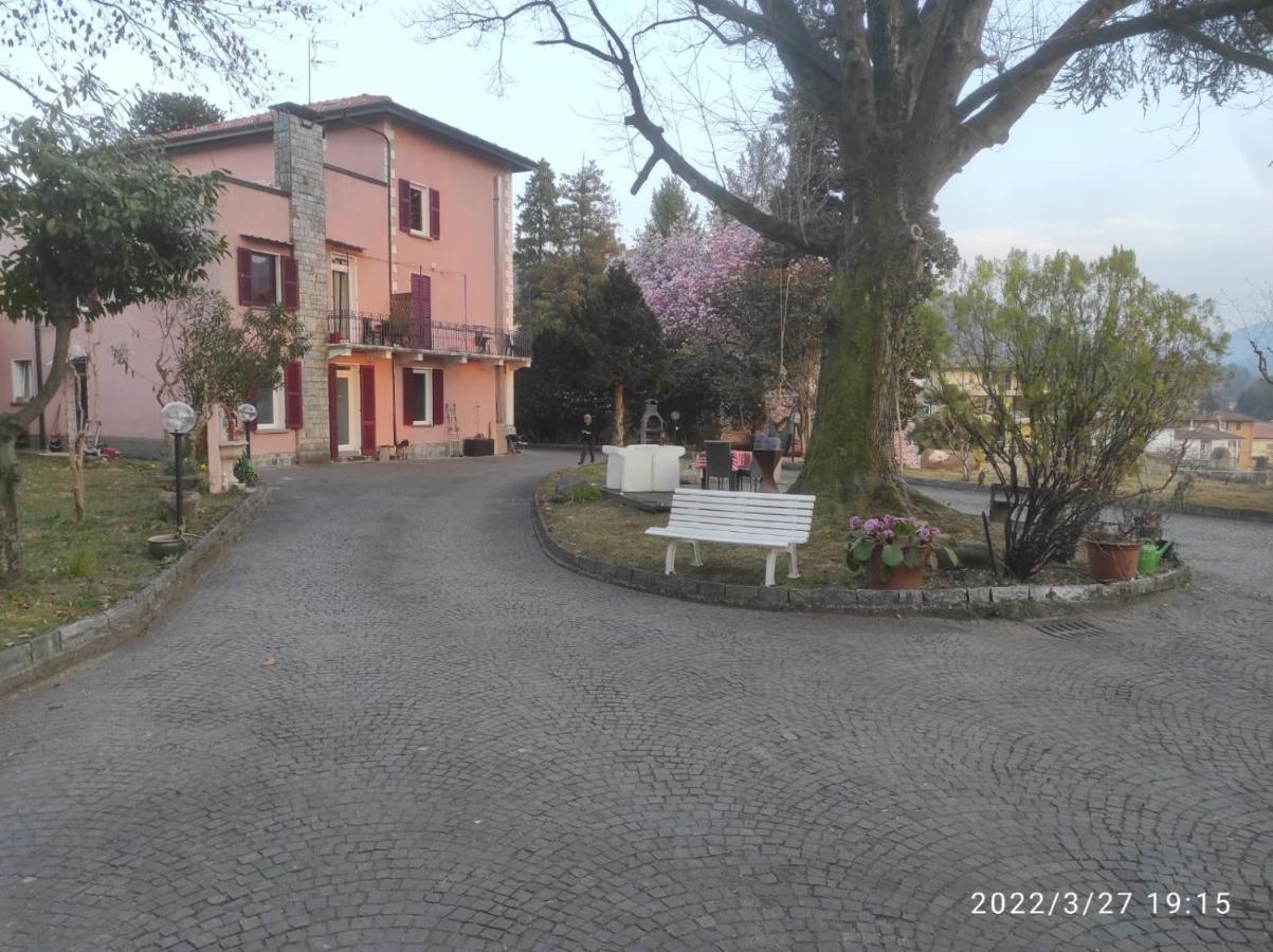 Villa Monica Луїно Екстер'єр фото